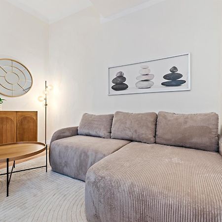 Cozy City Apartment - 15 Min To City-Centre - Contactless 24H Check-In ウィーン エクステリア 写真