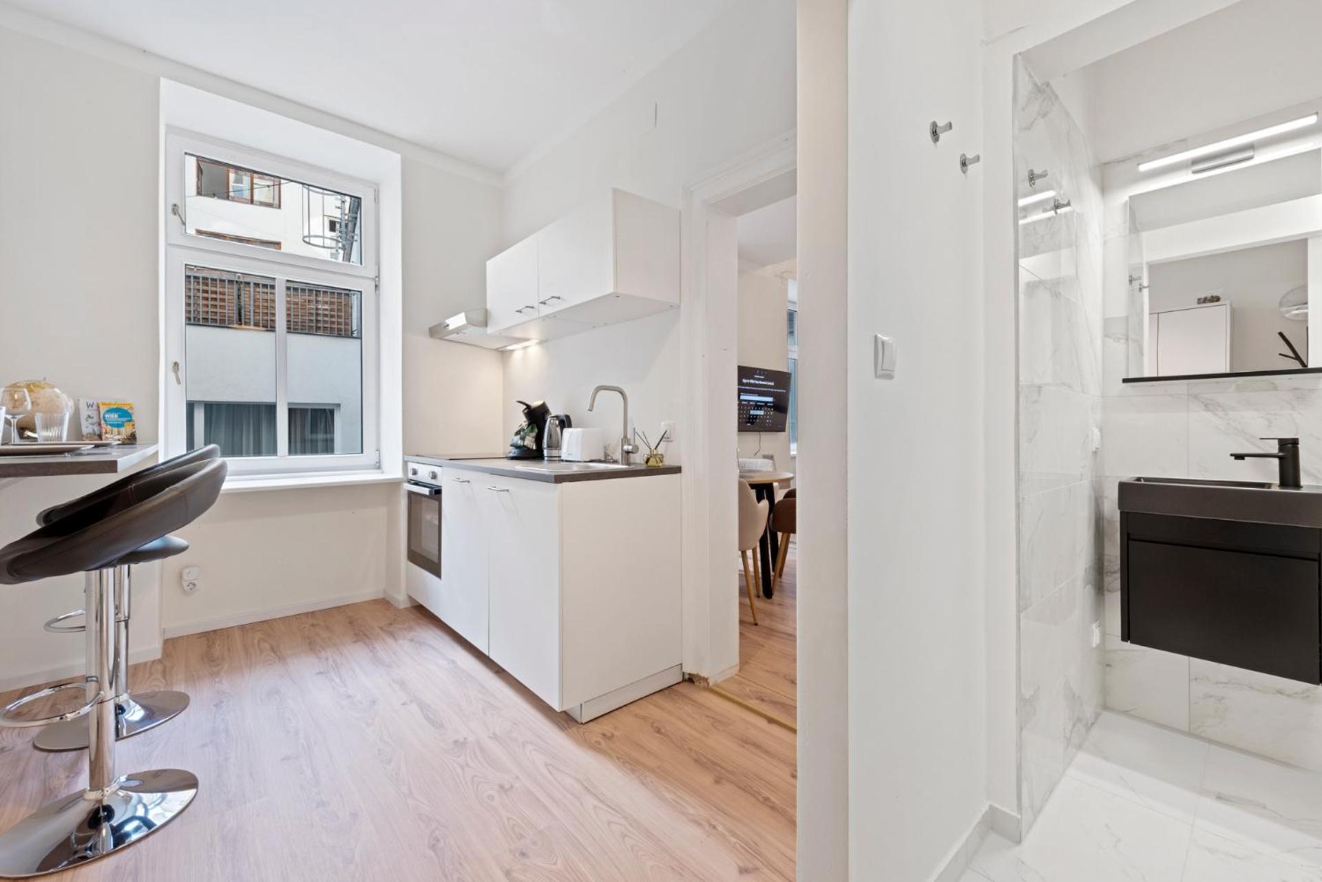Cozy City Apartment - 15 Min To City-Centre - Contactless 24H Check-In ウィーン エクステリア 写真