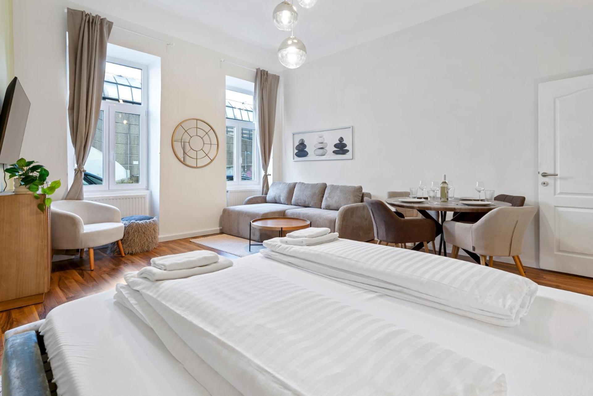 Cozy City Apartment - 15 Min To City-Centre - Contactless 24H Check-In ウィーン エクステリア 写真